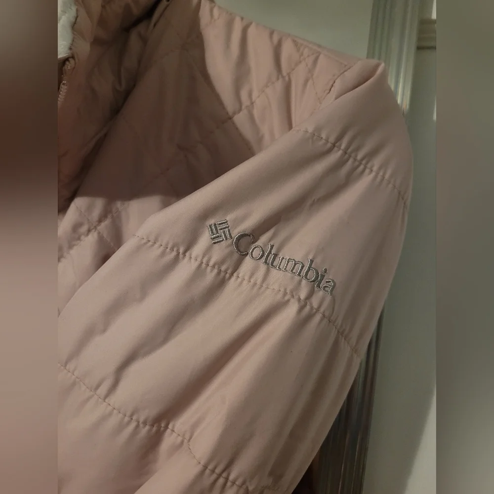 🆕️Columbia Sportswear Co Womens Down Puffer Jacket- Pale Pink - Picture 4 of 9